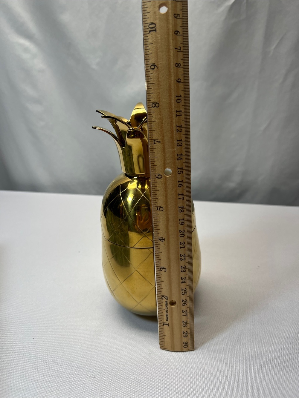 Gold Pineapple Cocktail Shaker New - Picture 6 of 6